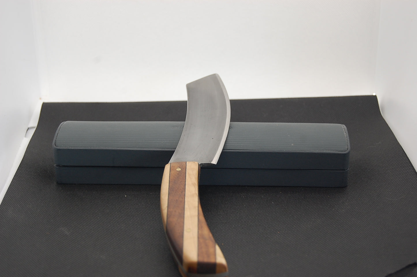 Sable Curved Bushcraft Knife